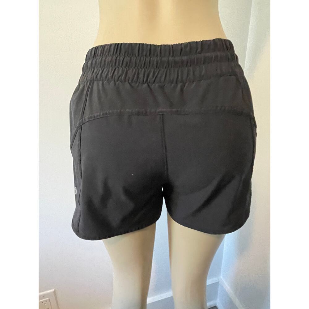 Lululemon Tracker Shorts V 4" Black Size 8 - Picture 6 of 7